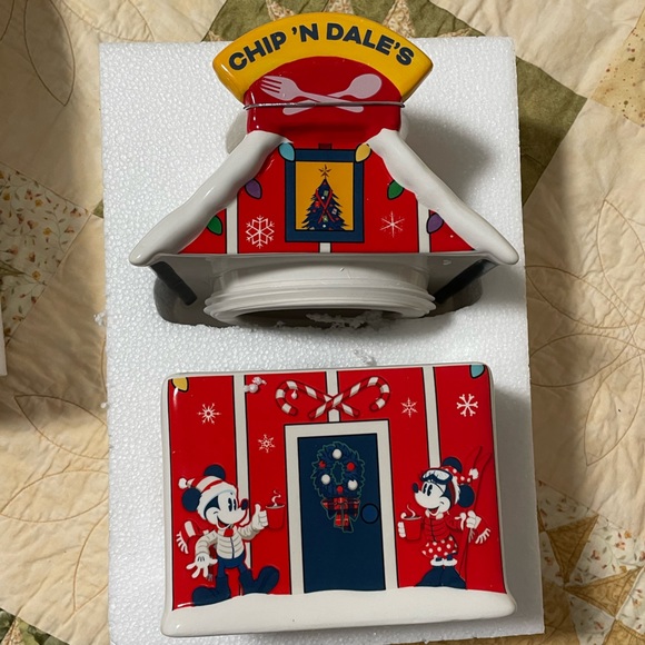 Mickey Mouse and Friends Holiday Cookie Jar - Picture 2 of 12
